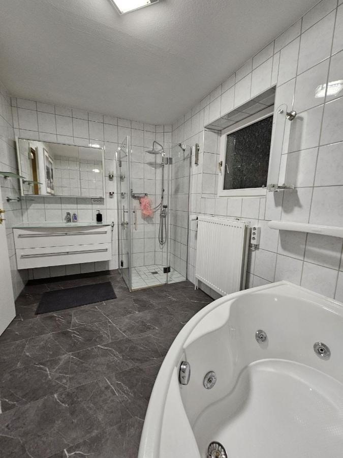 Haus An Der Weser Ferienwohnung Brevorde Экстерьер фото